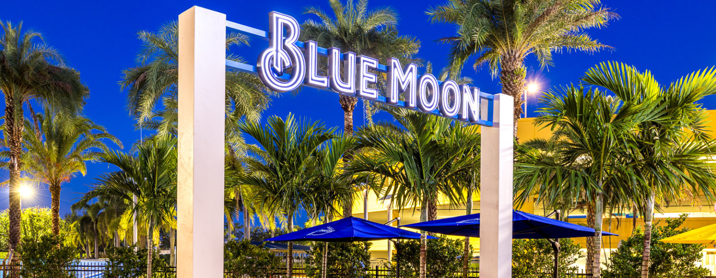 Blue Moon Beer Garden at Vivo! Miami